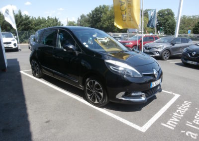 RENAULT_SCENIC_III_1.2_TCE_130_CH_BOSE_langlois automobiles_86130_jaunay-mrigny